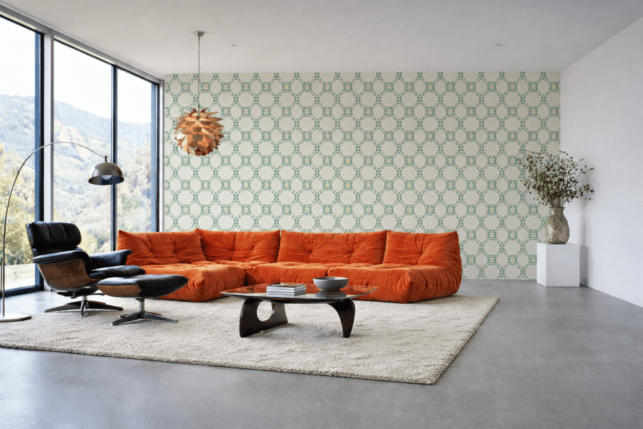 William Morris Daisy Interlace