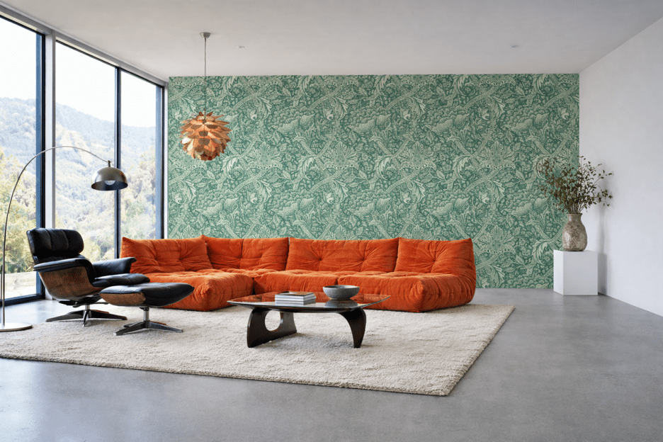 William Morris Verdant Scrollwork