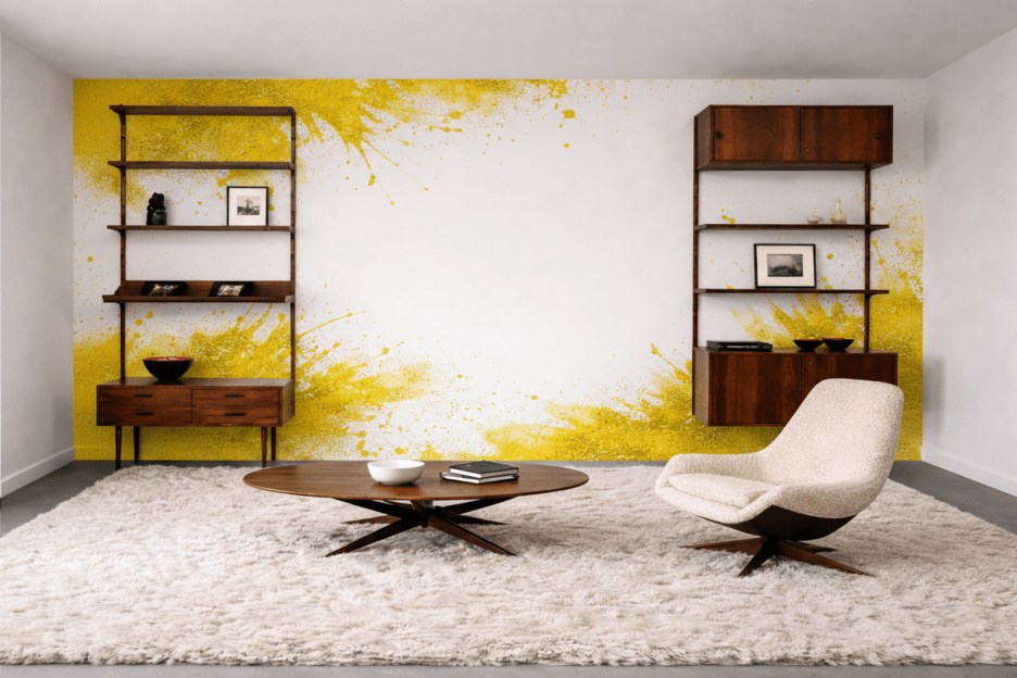 Golden Radiance Splash